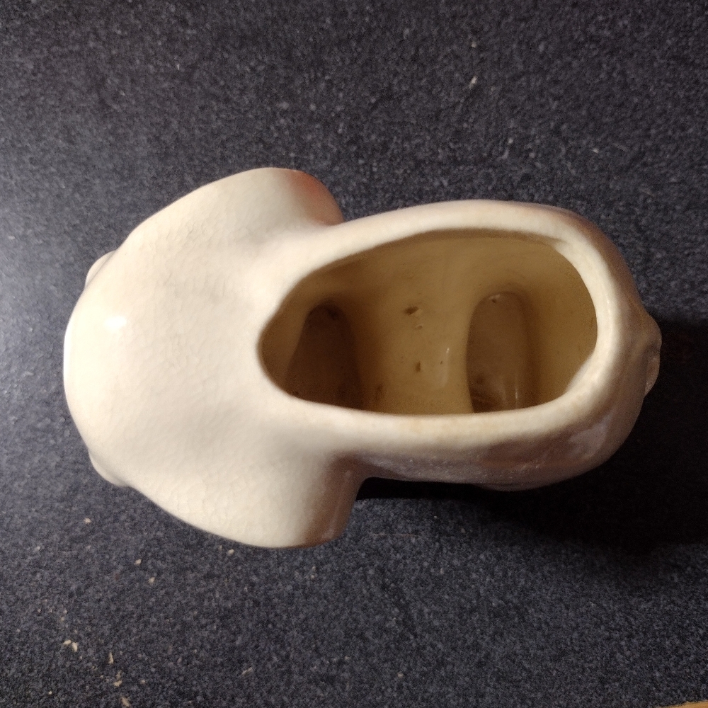 Brush McCoy Cream Elephant Small Planter Mid Century - Picture 5 of 5